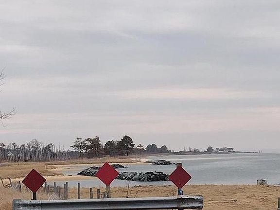 3rd image of 0 Crowell Rd