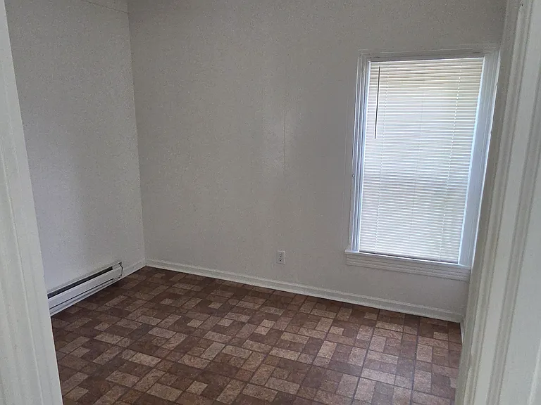 102 N Repauno Ave #7 — Photo 9
