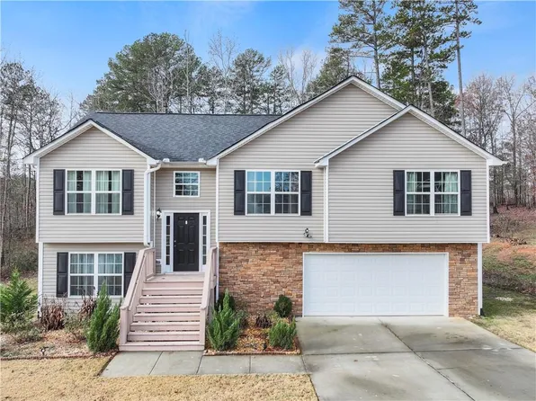 3520 Silver Mist Cir, Gainesville, GA 30507