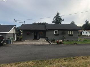 140 High St, Clatskanie, OR 97016