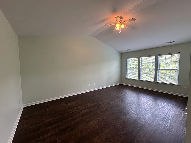 8211 Saltwood Pl — Photo 21