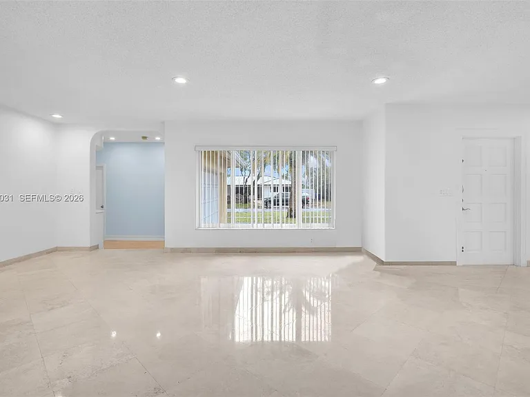 3441 N Hills Dr — Photo 8