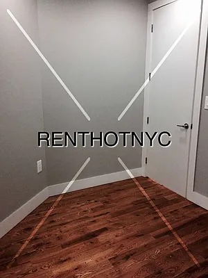Rented by Weissman Realty | media 20