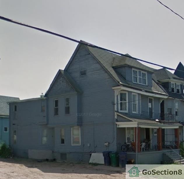 1st image of 395 Hampshire St Unit 1