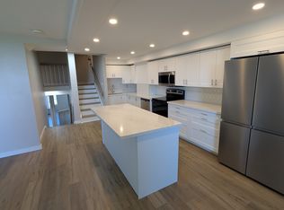 284 Mill Rd UNIT E3, Toronto, ON M9C4W6