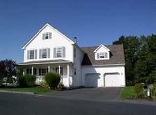27 Bush Creek Ln, Poughquag, NY 12570