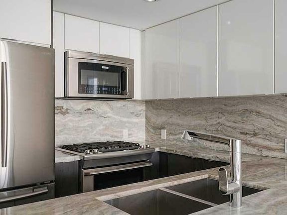 3rd image of 1804-519 Riverfront Ave SE #1804