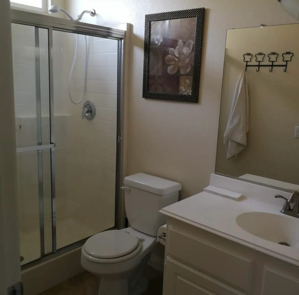13744 Dellbrook St — Photo 2