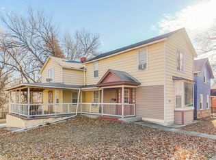 622 N Broadway St, Leavenworth, KS 66048