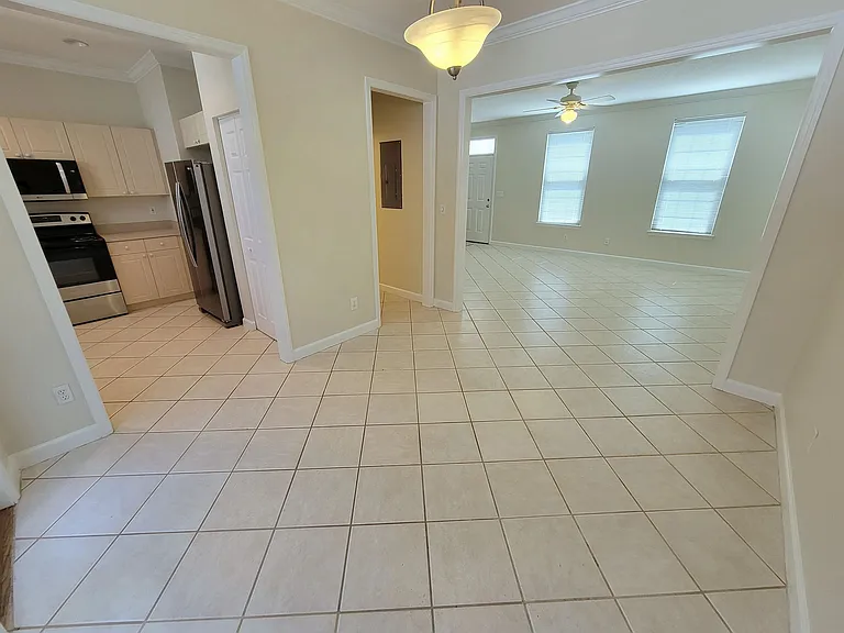 3974 Grove Park Dr — Photo 5