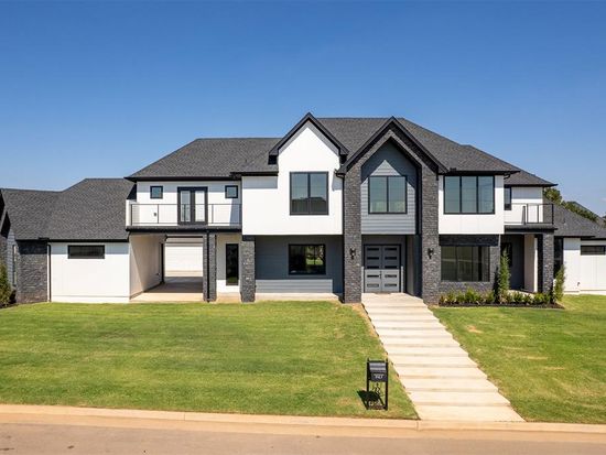 7917 Amber Ridge Dr, Edmond, OK 73034