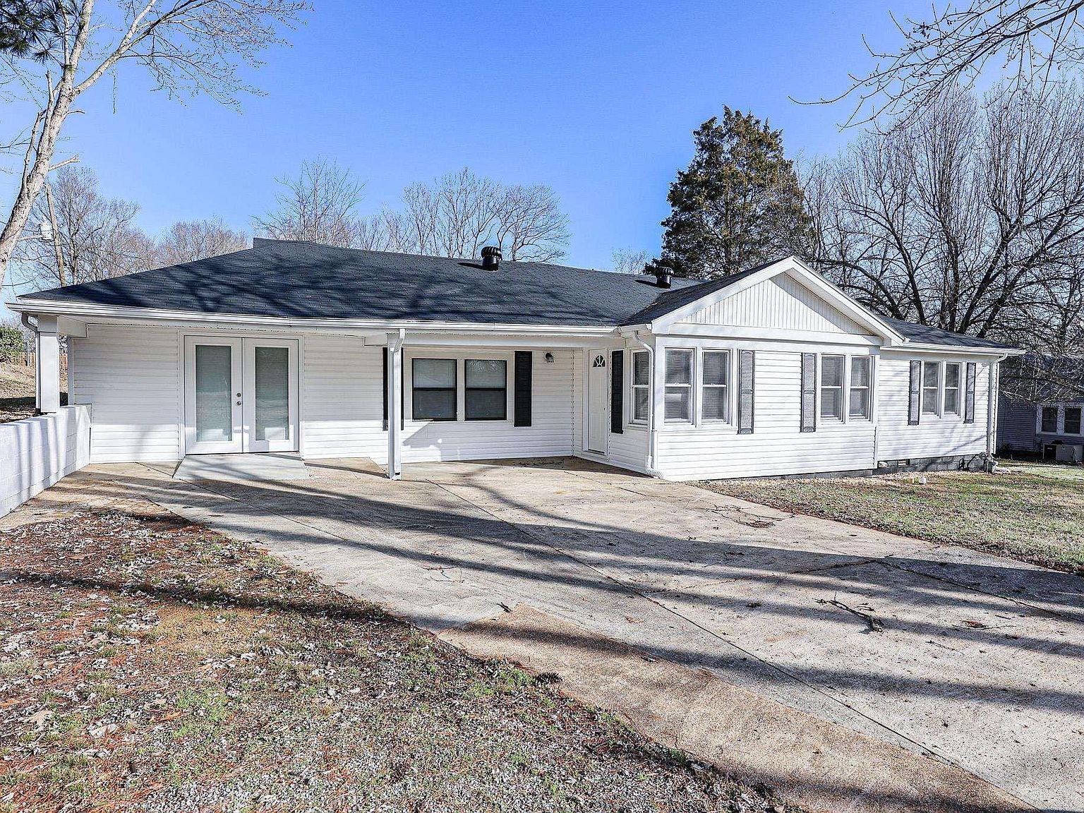 522 W 12th St, Benton, KY 42025 | MLS #125657 | Zillow