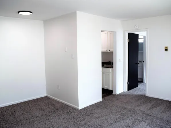 207 Valley Ave, New Brighton, PA