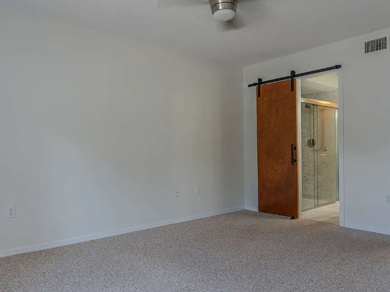 7020 N Highway 1 #102 — Photo 22