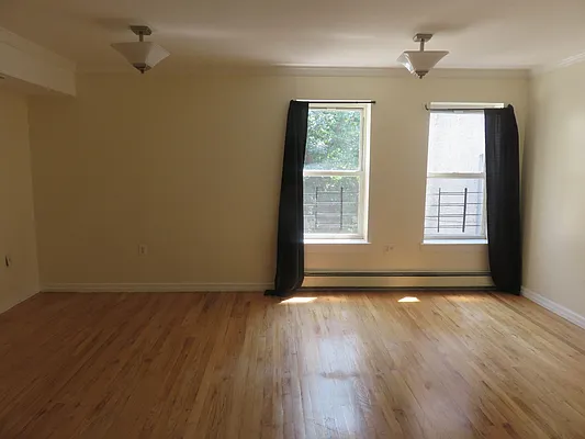 Rented by Space Real Estate | media 79