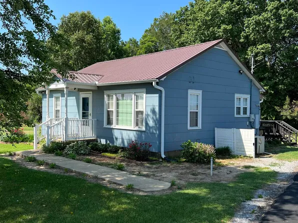 1389 W Shawtown Rd, Troy, TN 38260