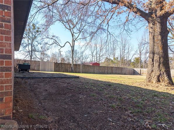 1100 Aspen Ave, Van Buren, AR 72956