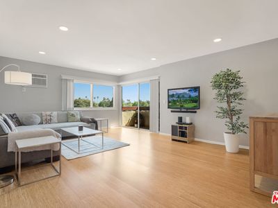 8001 Redlands St Unit 207, Playa Del Rey, CA, 90293