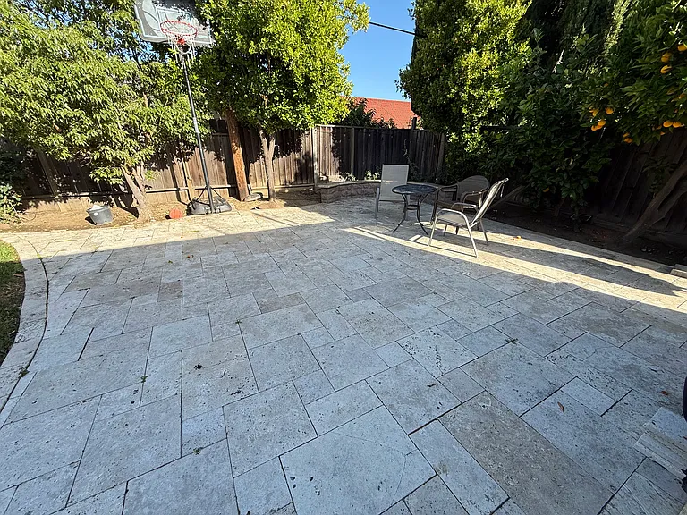 1157 Johnson Ave — Photo 5