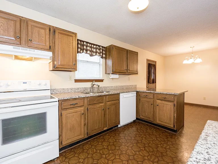 5172 Oak Haven Cir — Photo 11