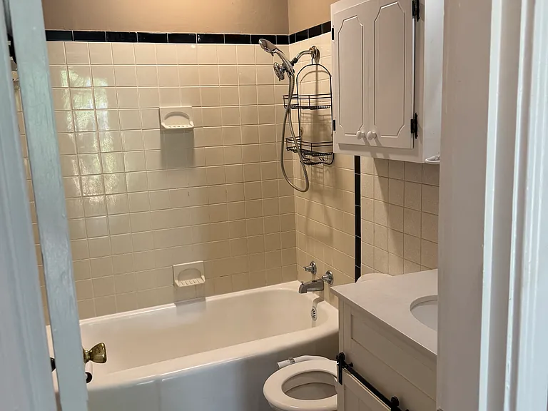1408 Fort Manor Dr — Photo 8