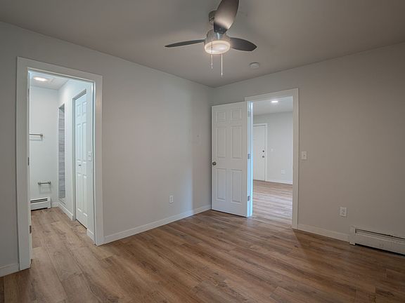5th image of 133 N Main St #5
