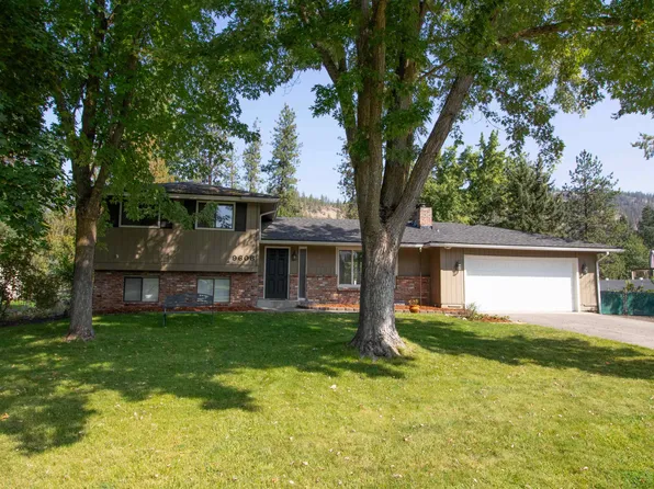 9606 W Nelson Dr, Nine Mile Falls, WA 99026