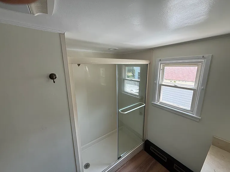 14 Thibault Pkwy — Photo 16