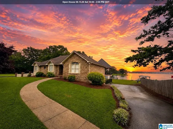 126 Amitola Dr, Cropwell, AL 35054