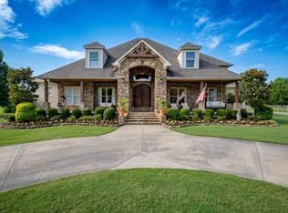 9925 Barrett Rd, Roland, AR 72135