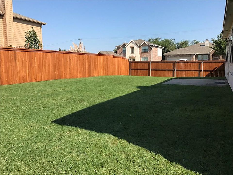 1st image of 3400 Replay Ln