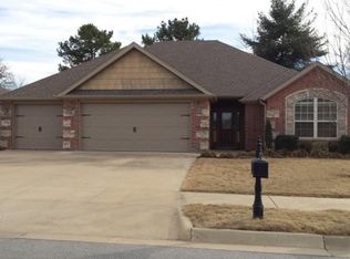 1704 W Kelley Dr, Rogers, AR 72756