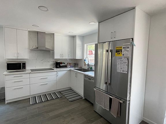 5th image of 1132 Topaz Ave