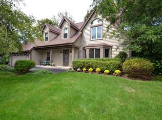 1305 Radiant Dr, Brookfield, WI 53005