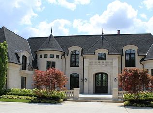 25305 Canterbury Rd, Franklin, MI 48025