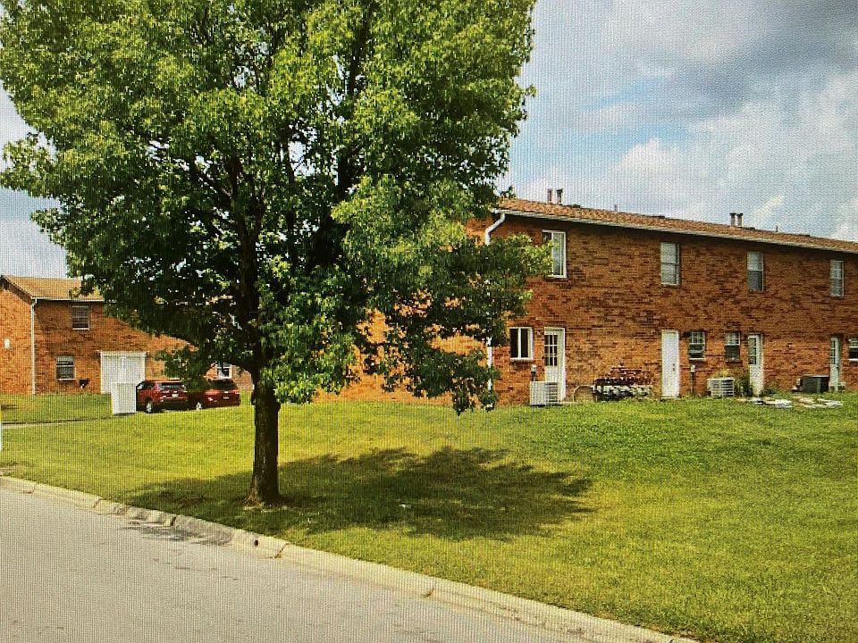 2nd image of 3000 Sandridge Ave