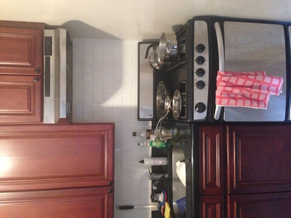 2nd image of 35 Eastern Pkwy APT 1K
