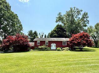 155 Anoka Dr, New Castle, PA 16105