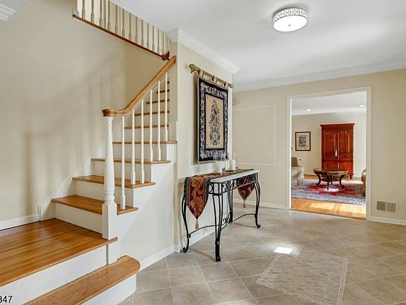 3rd image of 115 Berkeley Circle