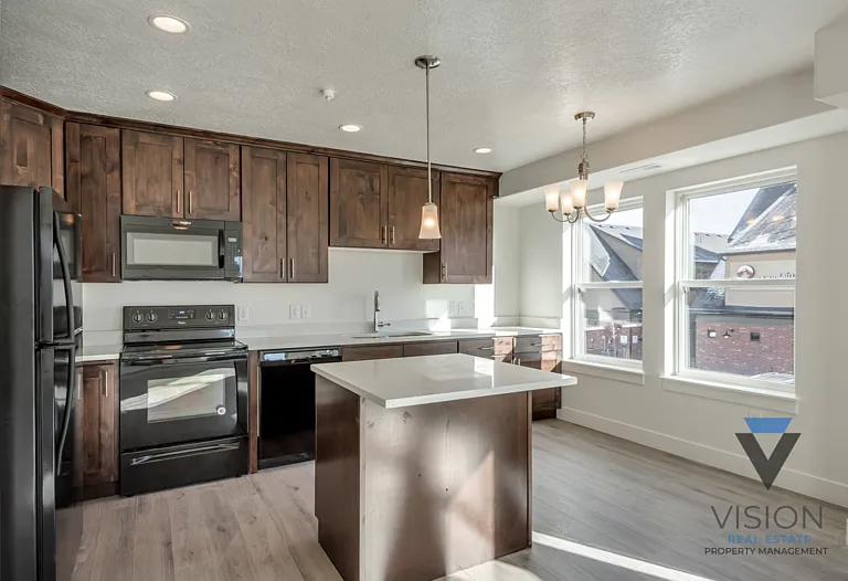 726 S 1600 W #203 — Photo 3