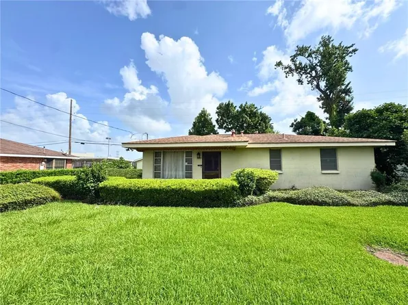 5128 Karen Dr, Marrero, LA 70072