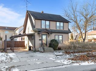 1523 27th St, Two Rivers, WI 54241