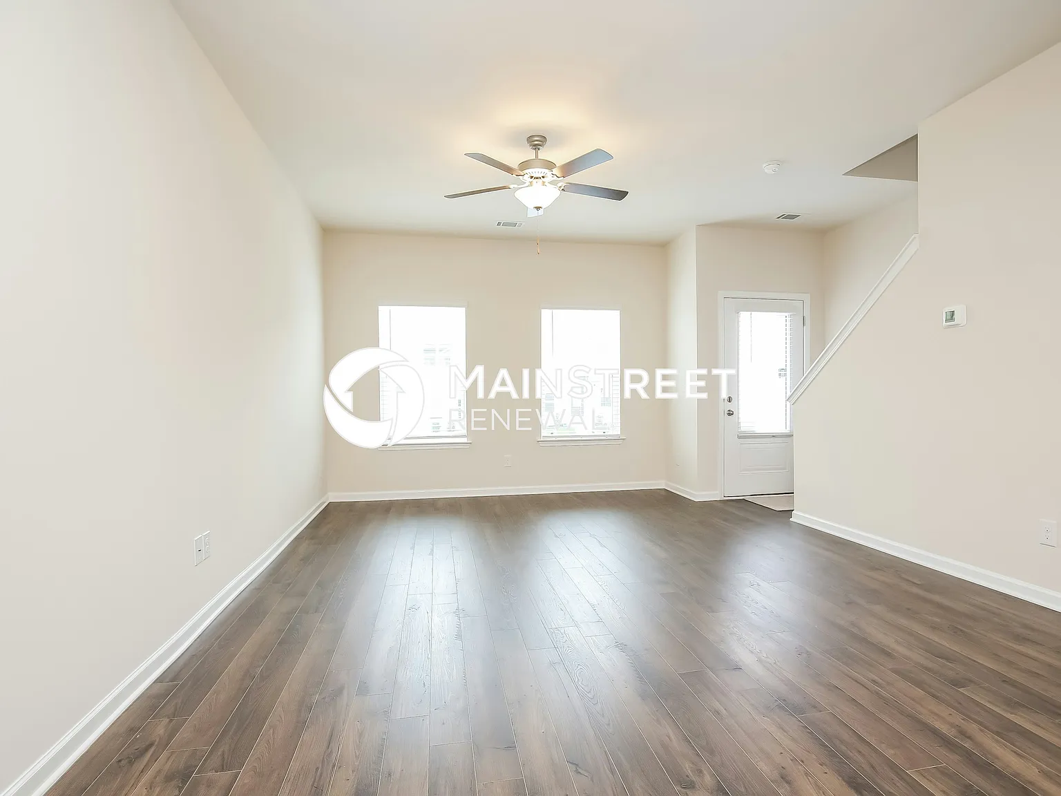 1078 Arlene Dr — Photo 3