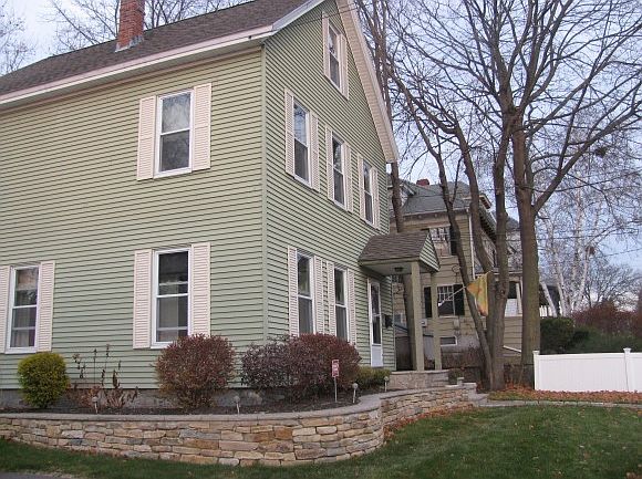 1st image of 20 Courtland St