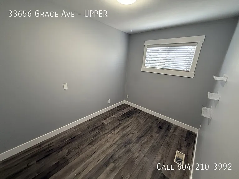 33656 Grace Ave #UPPER — Photo 7