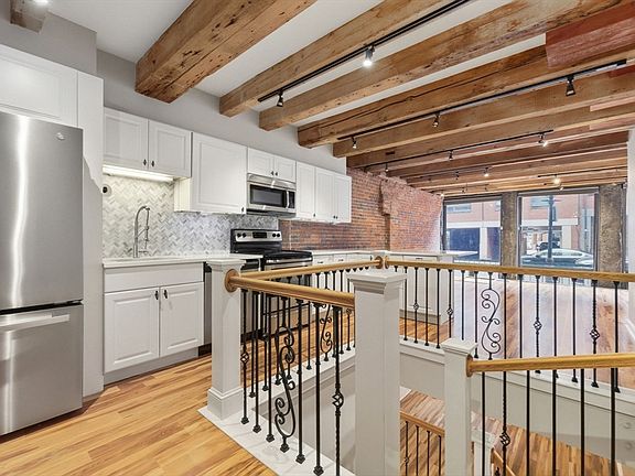 5th image of 112 Fulton St Unit 1C