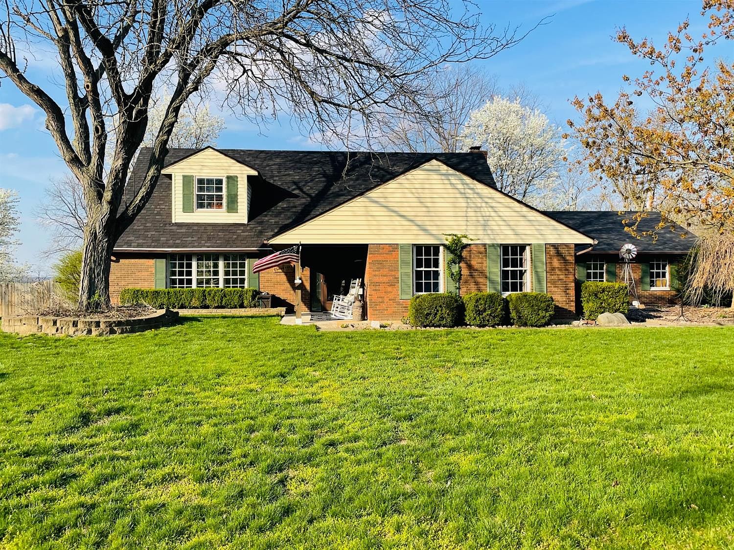 10 Heatherwood Ct Monroe Oh 45050 Zillow