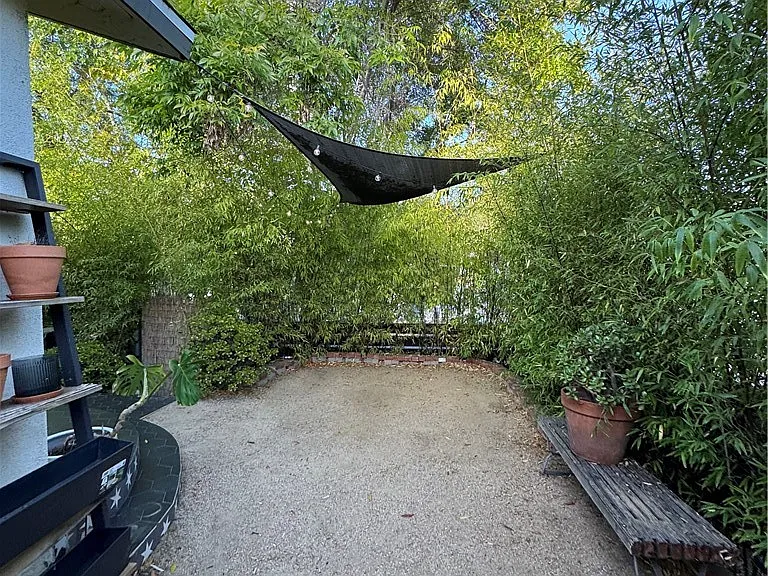 1900 Berkeley Ave — Photo 22