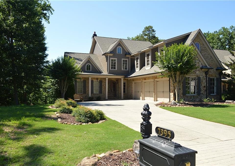 1st image of 7395 Crestline Dr