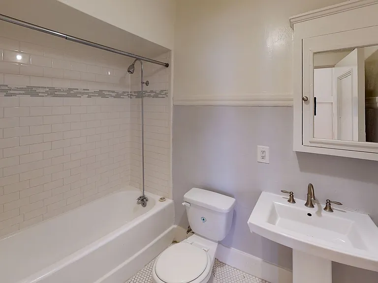 Jensen's Recreation Center Apartments — Photo 13